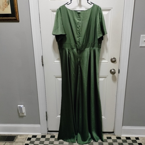 Birdy Grey Forest Green Maxi Dress - Picture 4 of 8